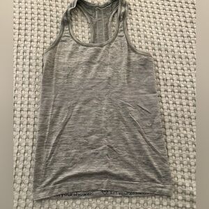 Lululemon Athletica swiftly tech tank